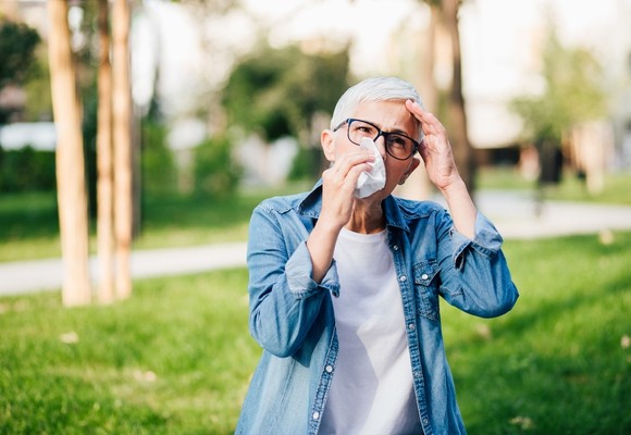 CPAP au printemps : comment gérer les allergies, la congestion nasale et le sommeil perturbé
